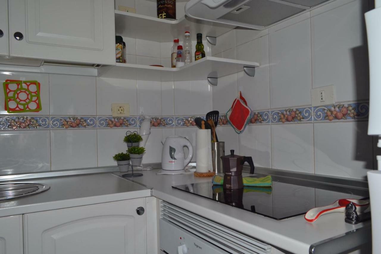 Apartamento "El Muelle" En El Centro Y Playa De Corralejo Apartment Exterior photo